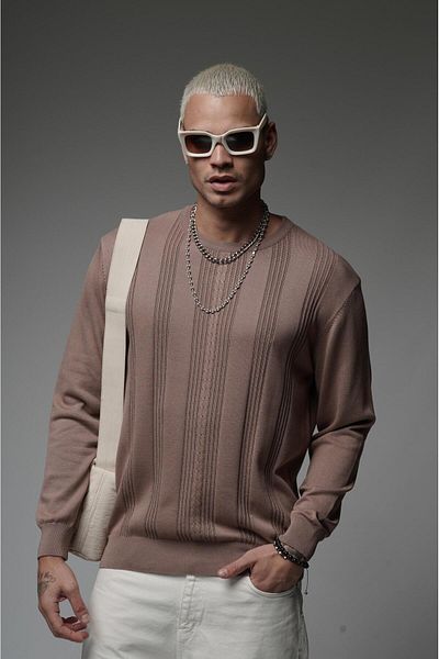 Butik Оребрен пуловер с голям размер плетена яка