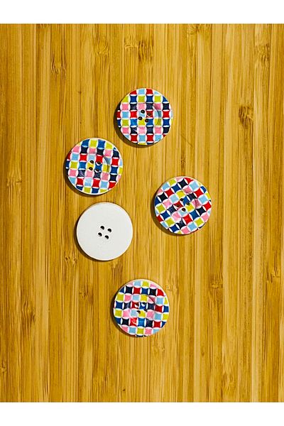 Kartopu Decorative Painted Wooden Button 28 Mm. Pack of 5. Checkerboard Pattern.