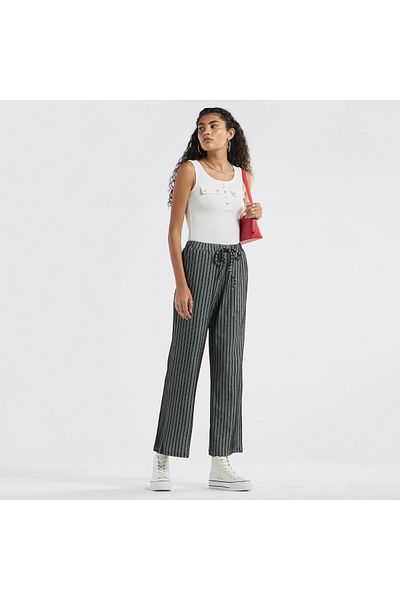 FAV Ribbed Tank Top with Round Neck and Flap Detail