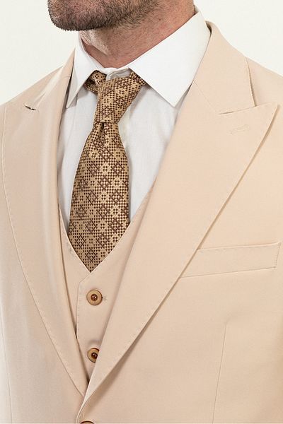Mcr Pointed Collar Suit Set