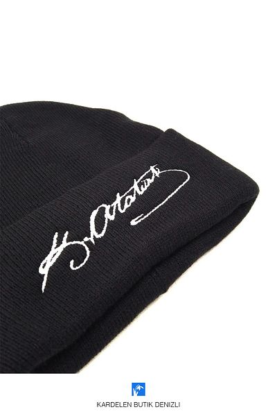 Kardelen Butik Denizli Knitted Beanie for Women and Men