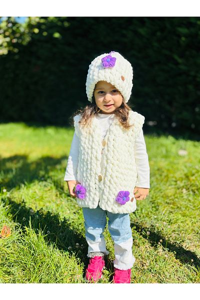 Meltem's Daisy Motif Baby - Children's Puffy Vest - Beanie Set