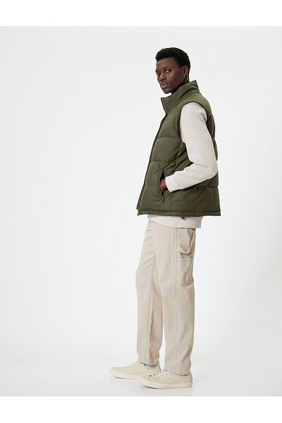 Koton Φουσκωτό γιλέκο Slim Fit