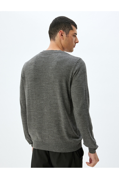 Koton Πουλόβερ με μακρυμάνικο βασικό πλεκτό λαιμόκοψη