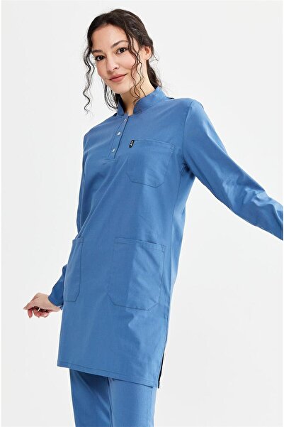 Çatı Medikal UltraLycra Modest - قميص علوي واحد من الليكرا للطبيب والممرضة، نيلي
