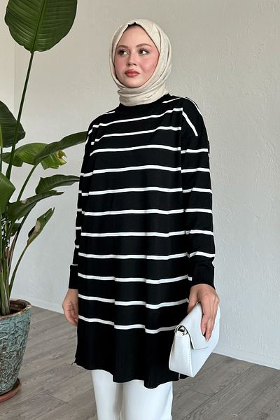 InStyle Βασικό ριγέ μαύρο πλεκτό τουνίκ