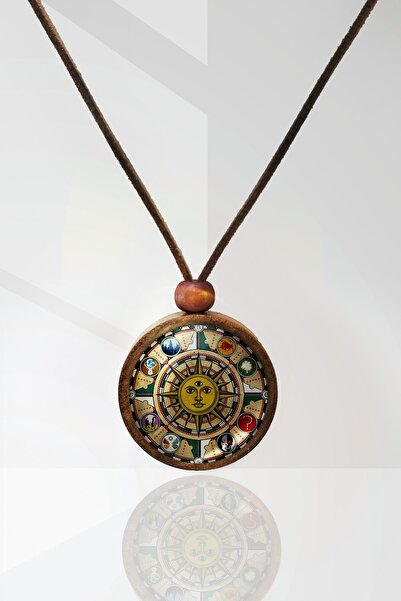 Tahtakolik قلادة بوصلة خشبية