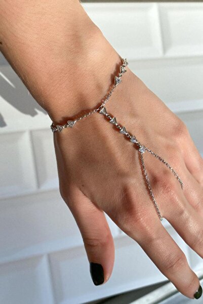 Spossy Silver Jewelry 925 Ayar Gümüş, Silver, Üçgen Taşlı Şahmeran