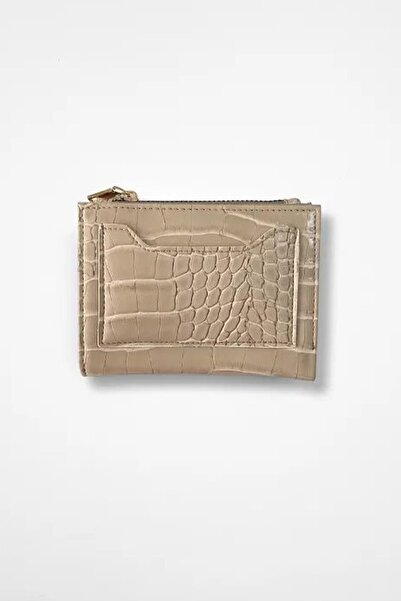 TENA Women's Beige Crocodile Wallet with Card Holder on the Back