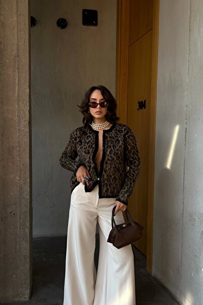 Eka Women's Leopard Buttoned Cardigan 1014-10108