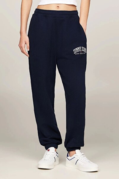 Tommy Hilfiger Tommy Jeans TJW RLX VARSITY SWEATPANT Kadın Lacivert Eşofman A...