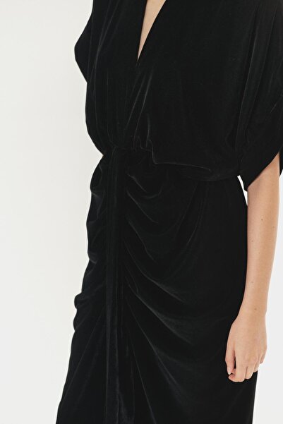 Exquise V Yaka Kadife Midi Elbise