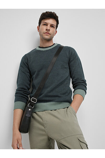 Dennis Lingo By Styli Textured Round Neck Regular Fit Sweater