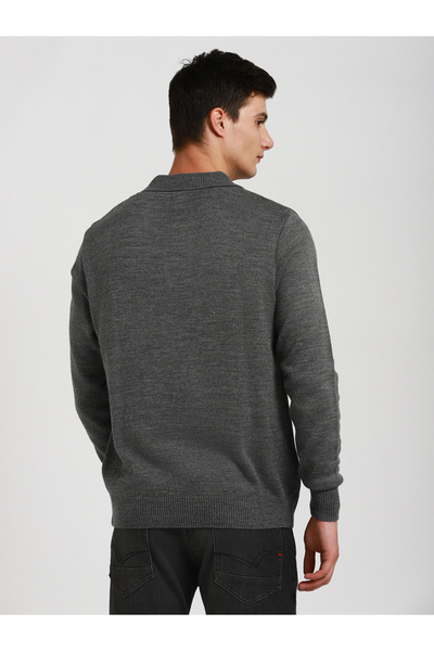 Dennis Lingo By Styli Collared Regular Fit Solid Sweater