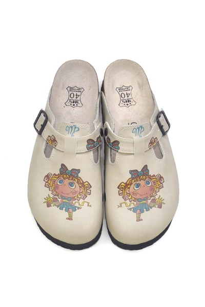 Shoerokee 658 Model Slippers from the 600 Series