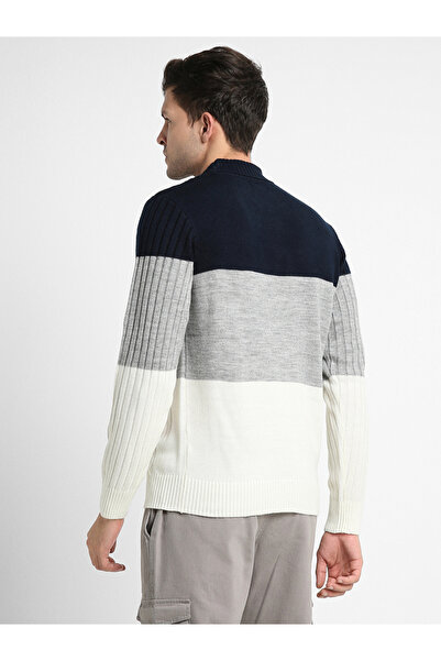 Dennis Lingo By Styli Textured Knit Color Block Sweater