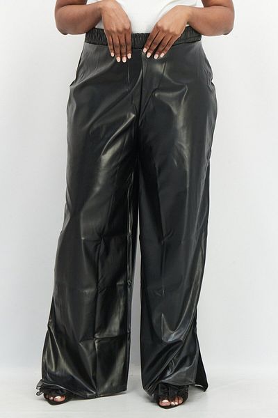 I Saw It First Women Regular Fit Solid Leather Pants, Black