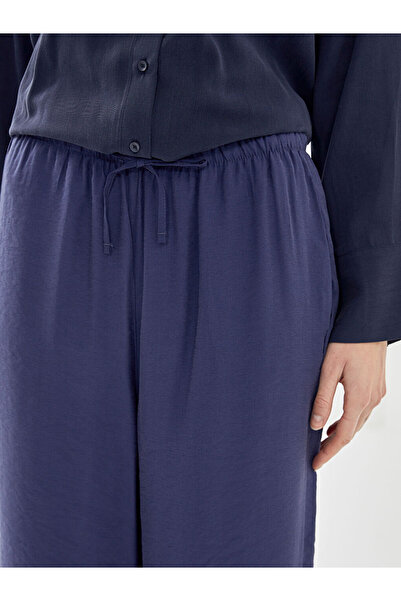 LC Waikiki Γυναικείο ίσιο παντελόνι ελαστικής μέσης