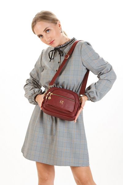 Adelina Bags Dámska crossbody denná čierna taška cez rameno