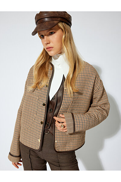 Koton Mevsimlik Ceket Yuvarlak Yaka Çıt Çıt Düğmeli Cepli