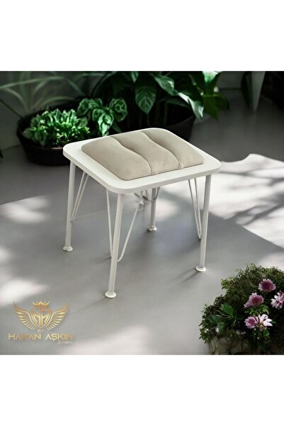 BY HAKAN AŞKIN Beyaz Metal Ayaklı Novo White Wood Ekru Tekli 40x45 Cm 2025