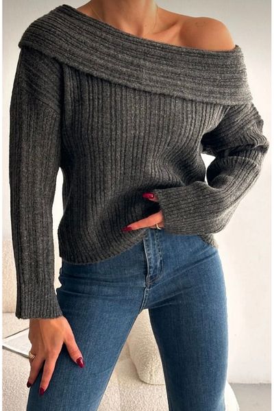 Liya Gray Degaje Collar Knitwear Sweater