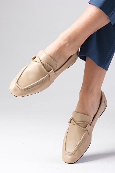 Mio Gusto Pantofi de damă Fiona din piele naturală, culoarea pielii, cu vârful tocit