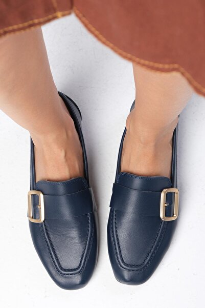 Mio Gusto Дамски мокасини с тъпи пръсти от естествена кожа в тъмносин цвят Martina