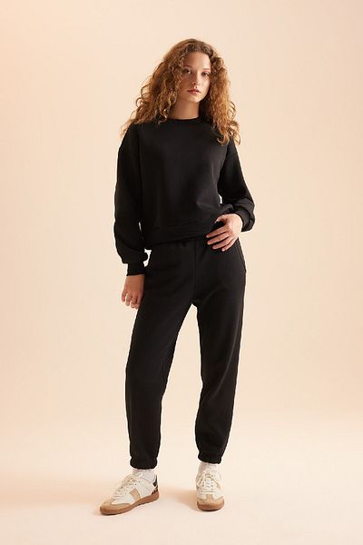 DeFacto Basic-Trainingsanzug-Set aus dickem Fleece mit normaler Passform und normaler Passform D8022axns