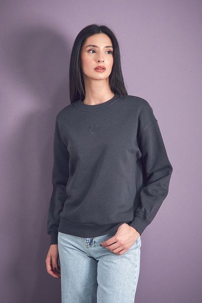 Fulla Moda Φούτερ με λαιμόκοψη με 3 νήματα με κεντημένη καρδιά