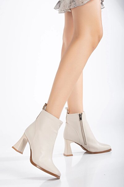 GULT Жіночі спеціальні чоботи на підборах 8 см