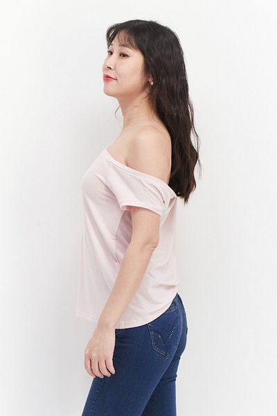 Bcbgeneration Women Boat Neck Cold Sleeves Plain Top, Pink