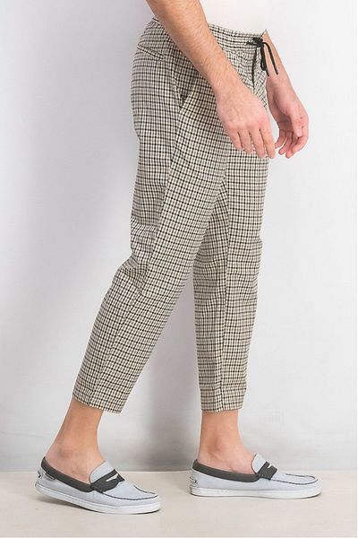 TopMan Men Regular Fit Houndstooth Printed Drawstring Pant, Stone
