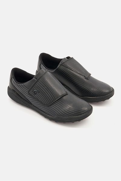 CLARKS Kids Boy Velcro Closure Casual Shoes, Black