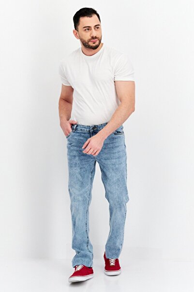 Nautica Men Carrot Fit Wash Denim Jeans, Blue