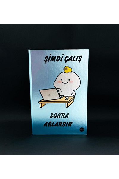 Gift Moda Caiet de cauciuc cu capac metalic Now Work Then Cry Design