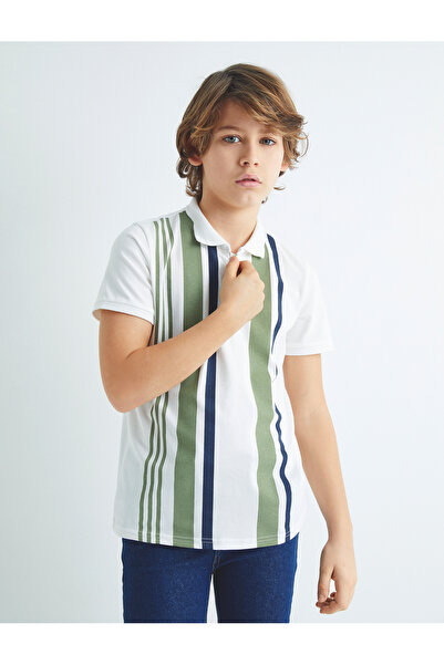 Koton Поло тениска с къс ръкав - детайл с половин цип