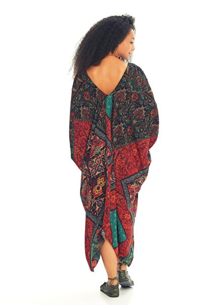 Los banditos Casual Maternity Dress with Boat Neck Shoulder Detail