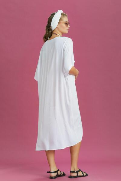 Los banditos Φόρεμα με λαιμόκοψη V με κόμπους μπροστινό λευκό μανίκι νυχτερίδας