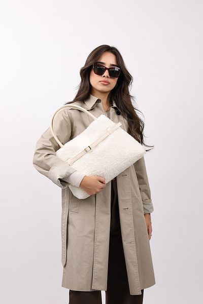 NOTHING Kate - Women's Hand Shoulder Bag with Plush Belt Detail and Magnet Cover