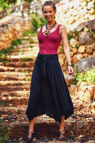 Los banditos Loose Midi Flared Skirt with Tie Waist