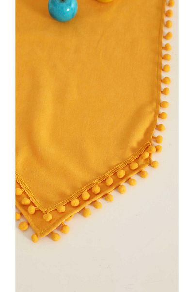 Aisha's Design Runner with Pompom 90X30 Cm,R-78K
