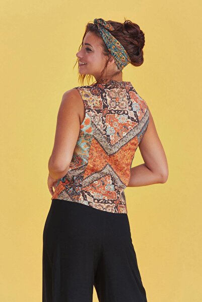 Los banditos Υπέροχο γιακά με σταυρό κουμπιά Tank Top