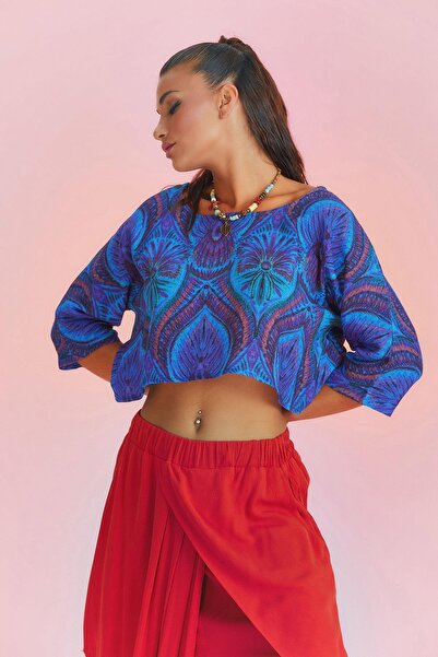 Los banditos Блуза з візерунком, кайдановим коміром, низькими плечима та кроєм кроп
