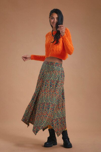 Los banditos Ethnic Patterned Skirt with Bias Detail and Asymmetrical Cut