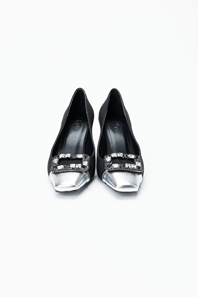 Ekol Roxana Önü Parlak Tokalı Topuklu Ayakkabı