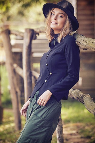 Los banditos Γυναικεία μπλούζα μπουφάν Judge Collar με σταυρωτό κουμπί