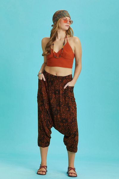 Los banditos Orange Patterned Women's Capri Baggy Trousers