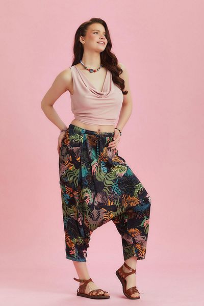 Los banditos Patterned Lace Up Capri Shalwar Trousers