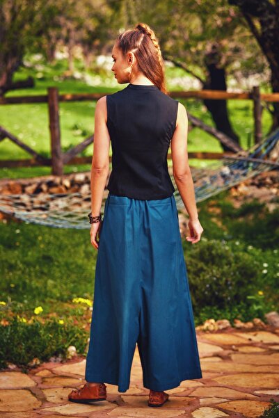 Los banditos Υπέροχο γιακά με σταυρό κουμπιά Tank Top